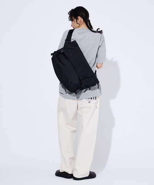 NOIR ショルダーバッグ 「NoiR/ノアール」ComCompass messenger