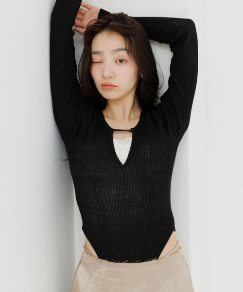 tシャツ decollete cut-out bodysuit（デコルテカットボディースーツ