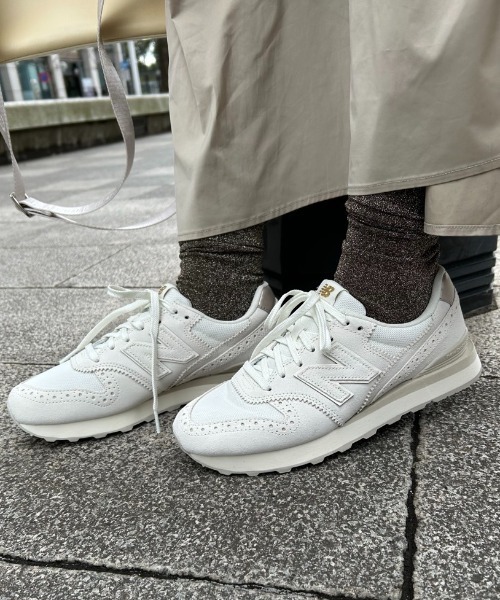 New Balance WL996T オフホワイト　ニューバランススニーカー New Balance（ニューバランス） ローカットスニーカー 24.5cm オフ
