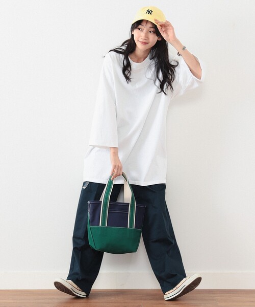 BEAMS別注　BOAT AND TOTE Mサイズ L.L.Bean〉の人気ボート・アンド・トート・バッグを〈BEAMS PLUS