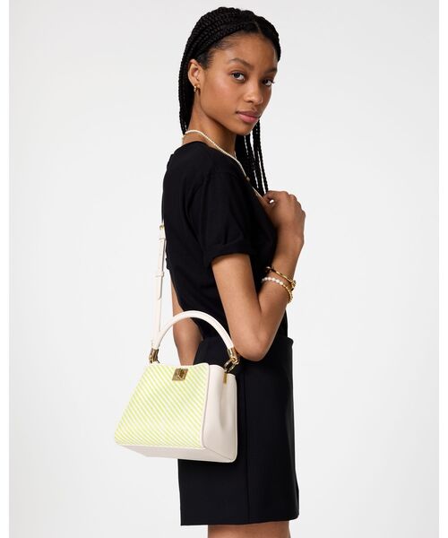 【国内発送】KateSpadeフィービー ストロー ハンドルバッグ kate spade NEW YORK ハンドバッグ フィービー ツートン