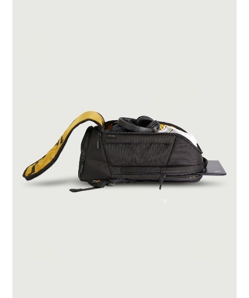 【美品】WEXLEY 32L GymWork Backpack WEXLEY - Nanaimo Gym + Work Backpack