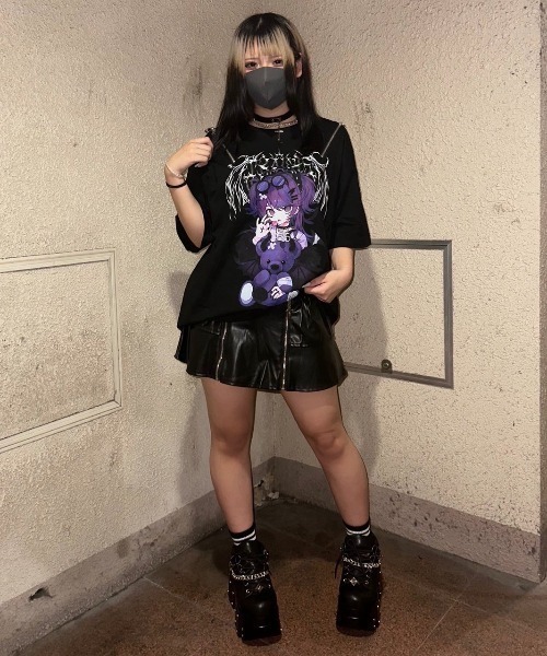 TRAVAS TOKYO tシャツ 「TRAVAS TOKYO/トラバス トーキョー」て