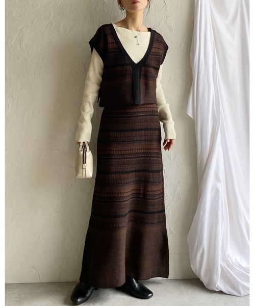 She's Closet セットアップ 配色ジャガード深vネックニットベスト