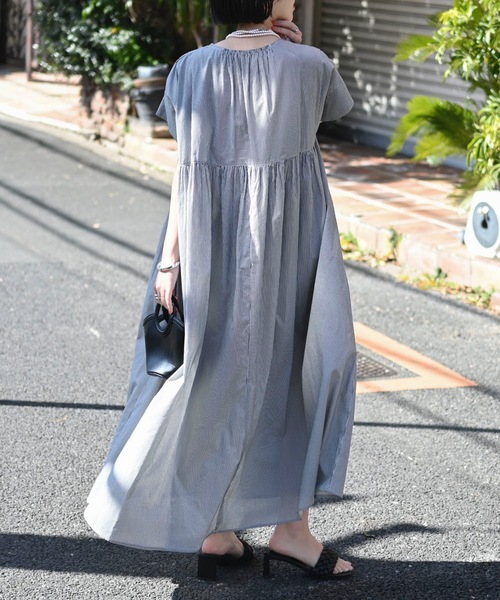 「&HALF」 「Worldclass」半袖ワンピース S ホワイト系その他 レディース_画像3