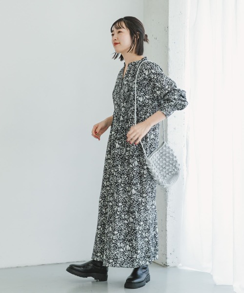 「ITEMS URBANRESEARCH」 長袖ワンピース FREE カーキ レディース_画像3