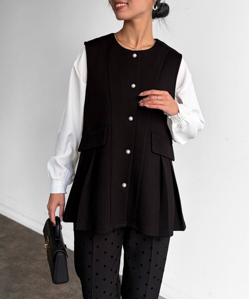 ハチヤーズレディース　ベスト　M Chez toi（シェトワ） ベスト ジレ タックペプラムダンボールベスト