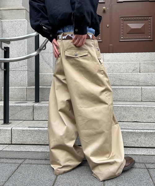 kutir(クティール) チノパン 2TUCK BUGGY BALLOON CHINO PANTS/2 kutir(クティール) チノパン 2TUCK BUGGY BALLOON CHINO PANTS/2