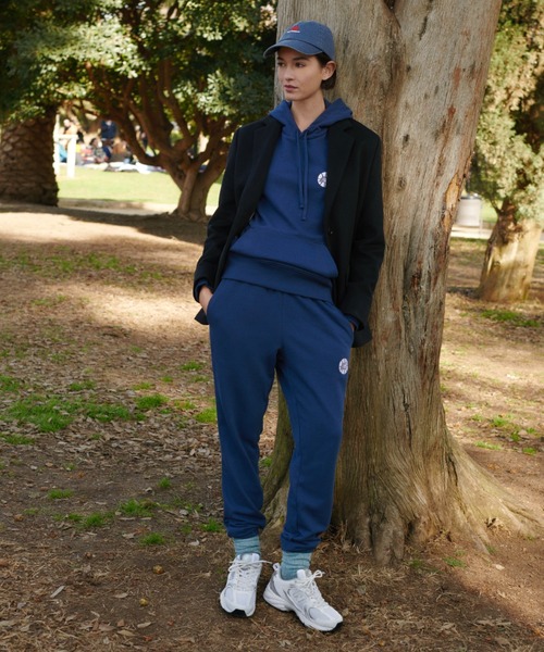 「New Balance」 ローカットスニーカー 23.5cm ホワイト×シルバー レディースの画像