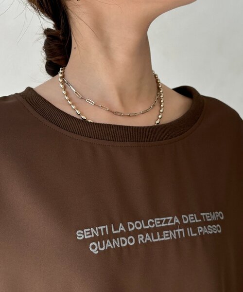 ブラウス シャツ 刺繍ロゴジョーゼットTEE レディースの画像