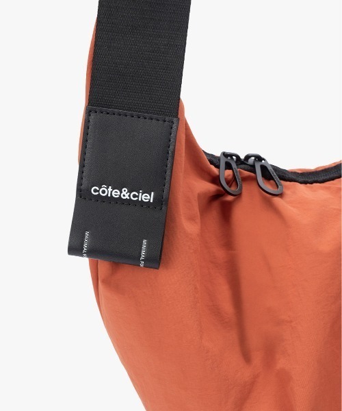 ショルダーバッグ 「cote＆ciel/コートエシエル」 Hyco S Smooth Terracotta メンズ レディースの画像