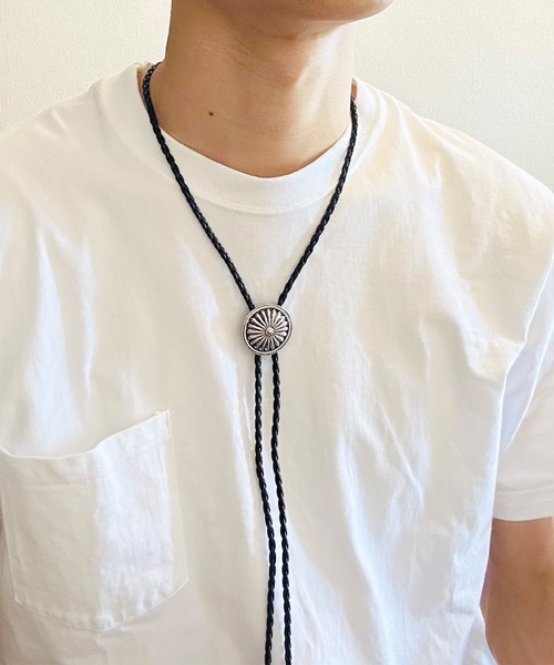 BEATJIVE（ビートジャイブ） ネックレス コンチョモチーフ PUレザー