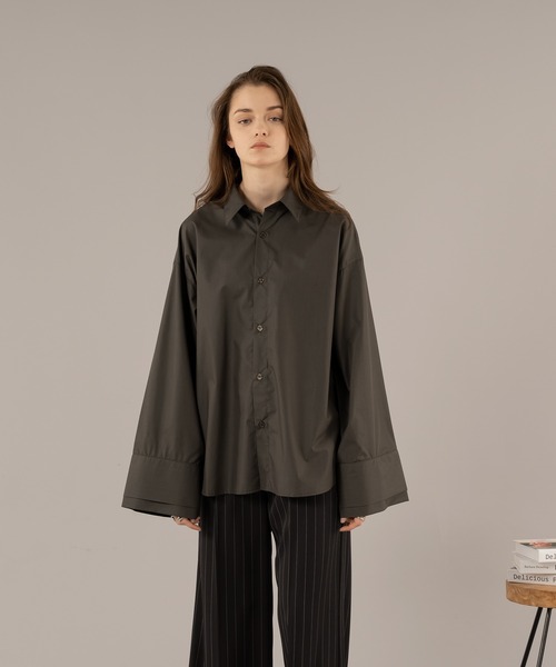 シャツ/ブラウス(長袖/七分) sheller  flare cuffs one shoulder shirt COFREX】 スタンド ビジューブラウス 七分袖 レディースデザインシャツ