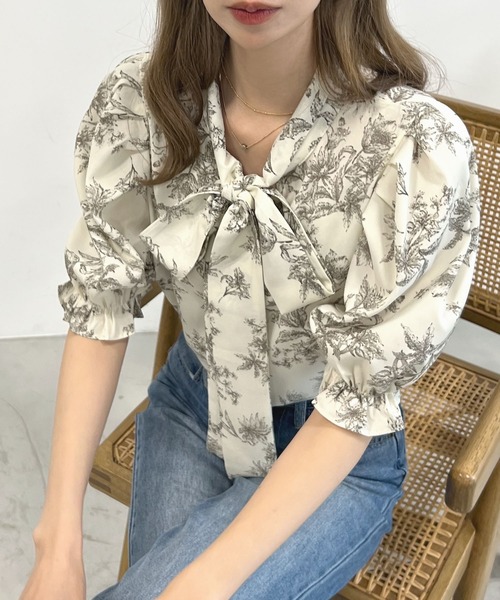 フラワー 花柄 トワルドジュイ シャツ ブラウス レディース 半袖 襟 赤 白 フラワー 花柄 トワルドジュイ シャツ ブラウス レディース 半袖