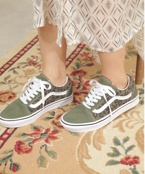 美品✨️ オンスニーカー ファブリック カーキ レディース 24cm相当 VANS 「VANS」 ローカットスニーカー 5 カーキ レディース