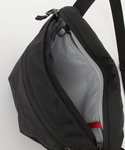 ARC'TERYX（アークテリクス） 刺繍ショルダーバッグ - ブラック メンズ