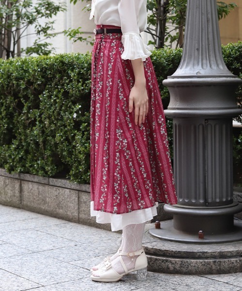 近年 美品✨フォクシー　シルク100 ロングスカート　ミモザ　アンティークローズ axes femme kawaiiから、Heart Dot series (ハートドットシリーズ) が