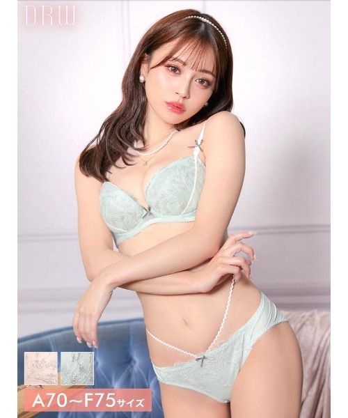 ももすけ様ブラジャーショーツセット三点おまとめ tu-hacci（ツーハッチ） 下着女性 上下セット ブラジャー ショーツ