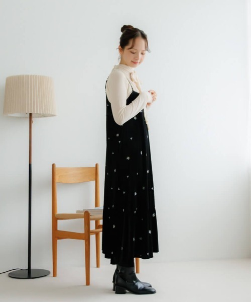 flower ワンピース ベロアエンブロイダリーワンピース : ZOZOTOWN