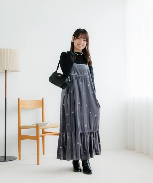 flower ワンピース ベロアエンブロイダリーワンピース : ZOZOTOWN