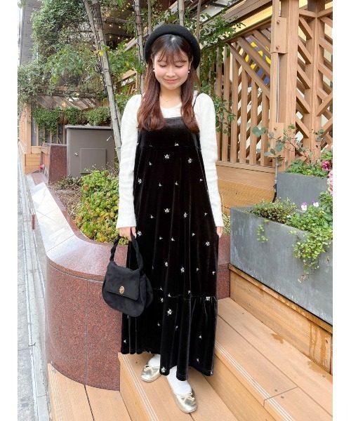 flower ワンピース ベロアエンブロイダリーワンピース : ZOZOTOWN