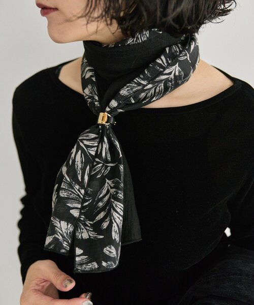 ear PAPILLONNER（イア パピヨネ） ストール マフラー リング付バイ