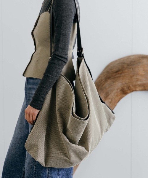 DIESEL メッセンジャーバッグ チェック ワンショルダー CREDONA（クレドナ） ショルダーバッグ バッグ CHECK JQ MESSENGER BAG