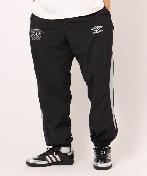 「UMBRO」 ジャージパンツ X-LARGE ブラック メンズの画像