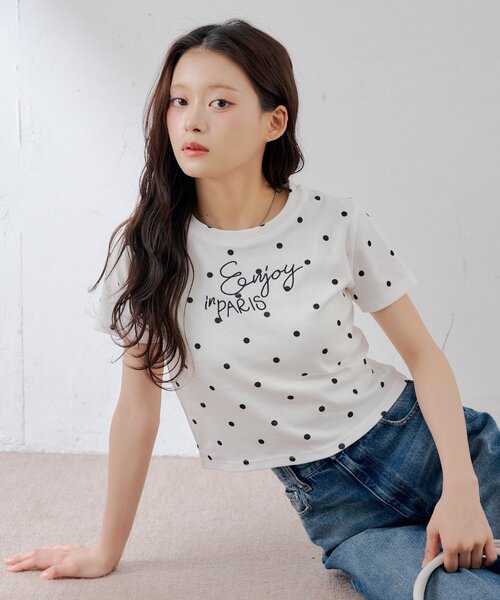Chico（チコ） tシャツ ロゴ刺繍チビT レディース : ZOZOTOWN Yahoo!店
