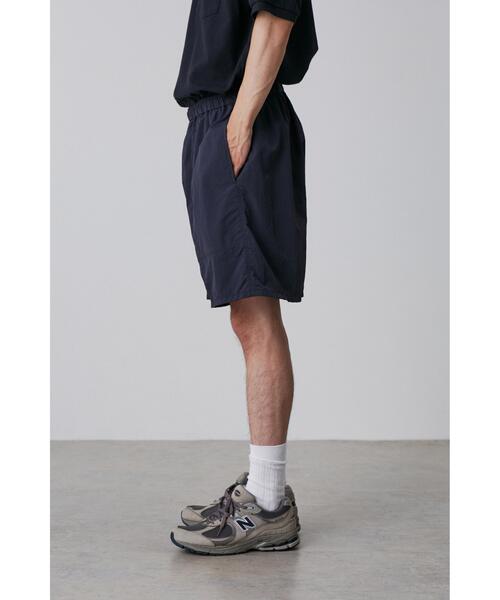 Y パンツ Y / RECYCLE NYLON MIX TAFFETA SHORTS メンズ レディース