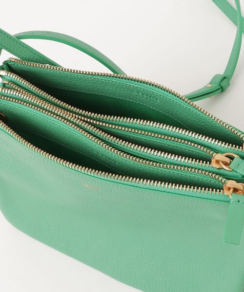 CELINE（セリーヌ） ショルダーバッグ - グリーン レディース