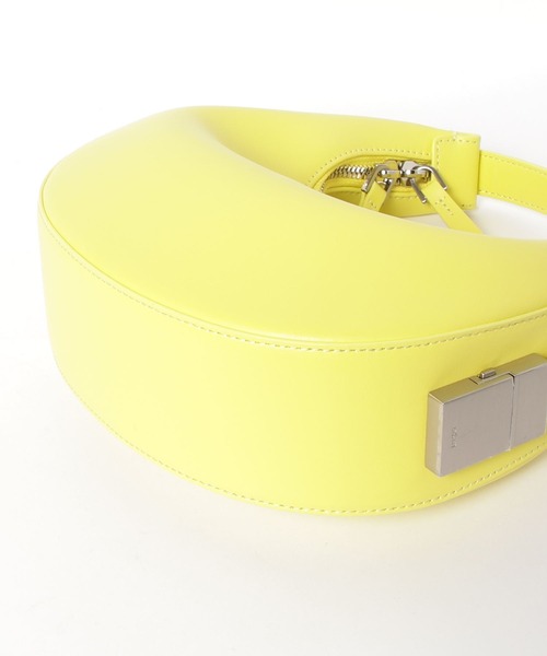 新品　未使用　OSOI オソイ　TONI MINI バッグ　半額以下で オソイ OSOI TONI MINI トートバッグ レディース バッグ レザー