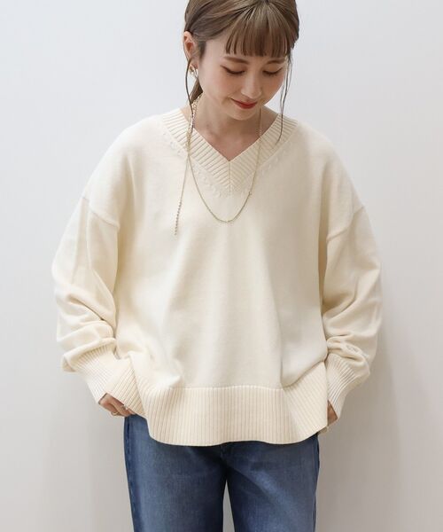 ニット　アイボリー AMERICAN HOLIC（アメリカンホリック） ニット セーター Vネックニット