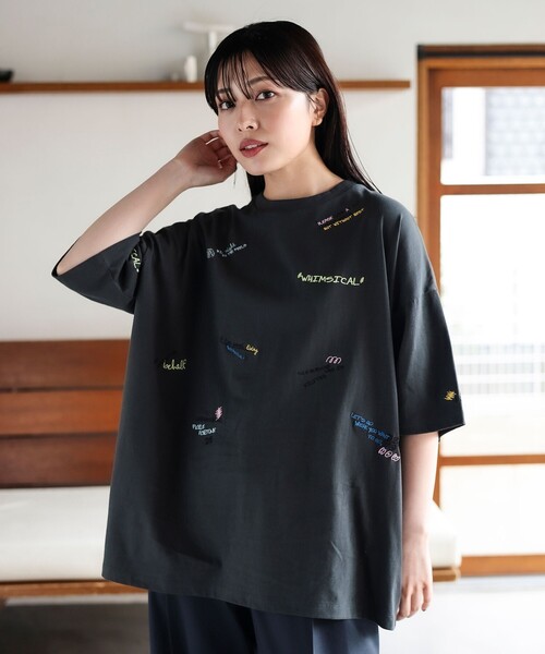BEAMS HEART tシャツ ランダム ロゴ 刺繍 Tシャツ レディース