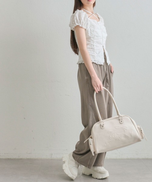 OLIVE des ショルダーバッグ バッグ エンボスリボンボストン