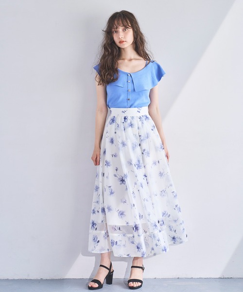 son近年モデルブルマリンBlumarine人気ローズ柄スカート42 ブルマリン（BLUMARINE）2024春夏コレクション | ファッション