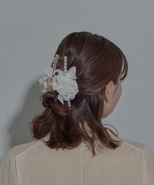 Phoebe（フィービー） ヘアクリップ フリルリボンパールバンスクリップ