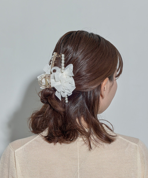 Phoebe（フィービー） ヘアクリップ フリルリボンパールバンスクリップ