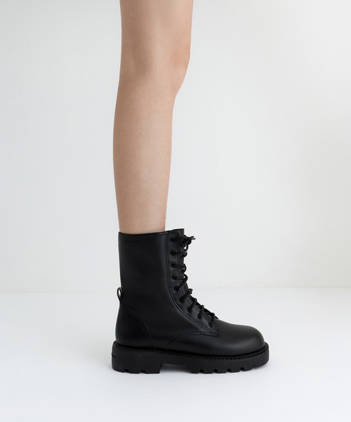 CHARLES ＆ KEITH（チャールズ&キース） ブーツ レースアップ サイド