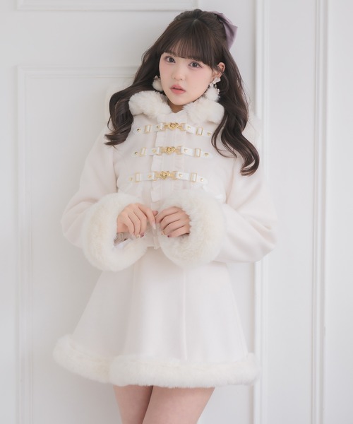 ロジータ　ハートバックルショートコート　ホワイト ROJITA（ロジータ） コート アウター ハートバックルショートコート