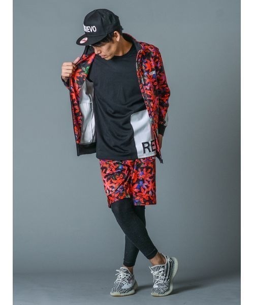 クセントを パンツ 花柄フラワープリントショートパンツ ZOZOTOWN PayPayモール店 - 通販 - PayPayモール しており
