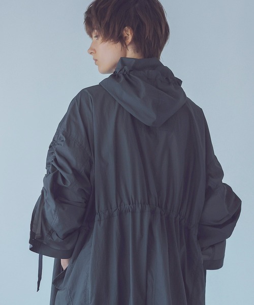 DRESSLAVE ドレスレイブ　ナイロン　コート　軽アウター　フード　人気 DRESSLAVE ドレスレイブナイロンコート軽アウターフード人気