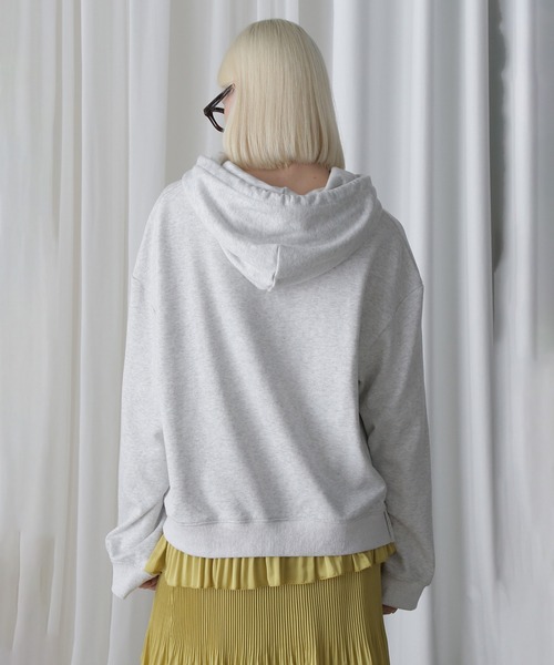 パーカー (OKIRAKU×ROSEBUD)GRAPHIC HOODED SWEAT レディース ROSE BUD パーカー (OKIRAKU×ROSEBUD)GRAPHIC HOODED SWEAT