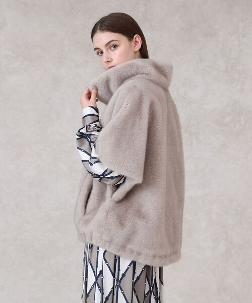 美品　ANAYI ミンクコート　オフホワイト ANAYI（アナイ） コート アウター フェイクミンクファージレ