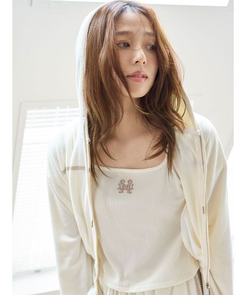 ● snidel   ルームウェア　パジャマ　ヘアバンド付き　F SNIDEL HOME パジャマ ルームウェア デザインカットフードパーカ