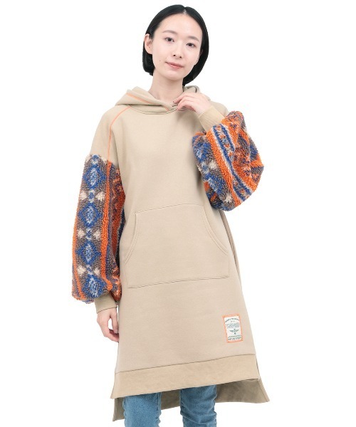 ※*※様 TITICACA フード付きワンピース Fサイズ グレー/マルチカラー チチカカ（TITICACA） ワンピース 裏起毛xボアスリーブフード