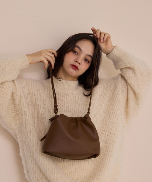 【新品未使用】as on レザー韓国　ブラウン　ショルダーバッグ OLUN ショルダーバッグ バッグ nuance gather shoulder bag/ニュアンス