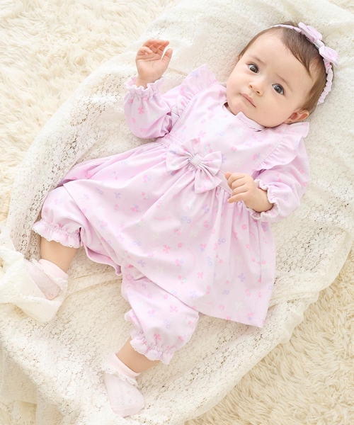 mezzo piano ピンクロンパースセット mezzo piano 出産祝い 「BOX付」フラワーリボン柄エプロン＆ヘアバンド