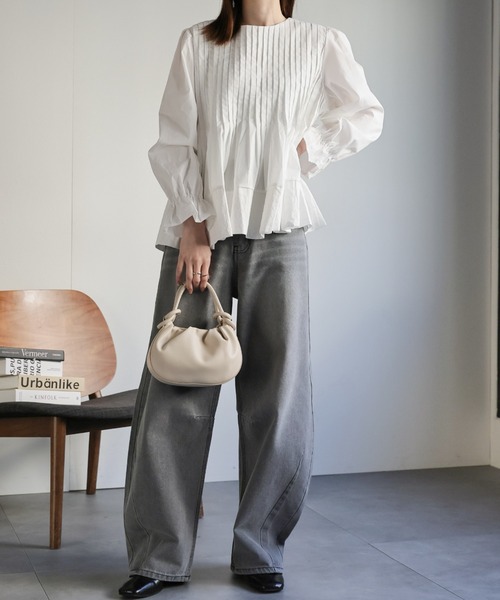 twill ラウンドペプラムボリュームブラウス 優待価格[THREE SQUARE]ペプラムフレアブラウス | KOBUNSHA SELECT