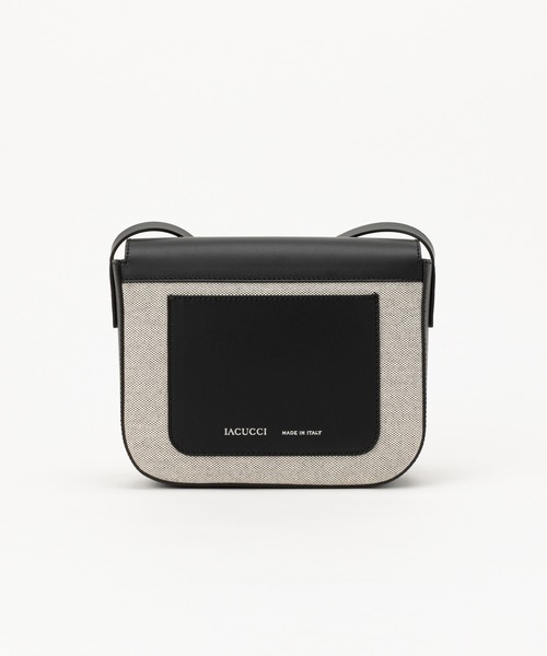 IACUCCI（イアクッチ） ショルダーバッグ FREE ブラック レディース